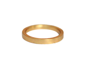 Emma medium band shown in 14K yellow gold