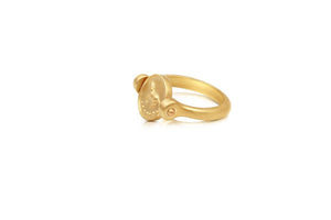 Guide Me Horse Capricorn Swivel Ring side view