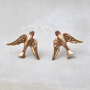 Bird Studs with White Diamonds in 14K yellow gold