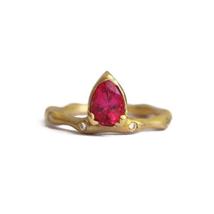 Seaweed Pear Center Tourmaline with diamonds in 14K Yellow gold